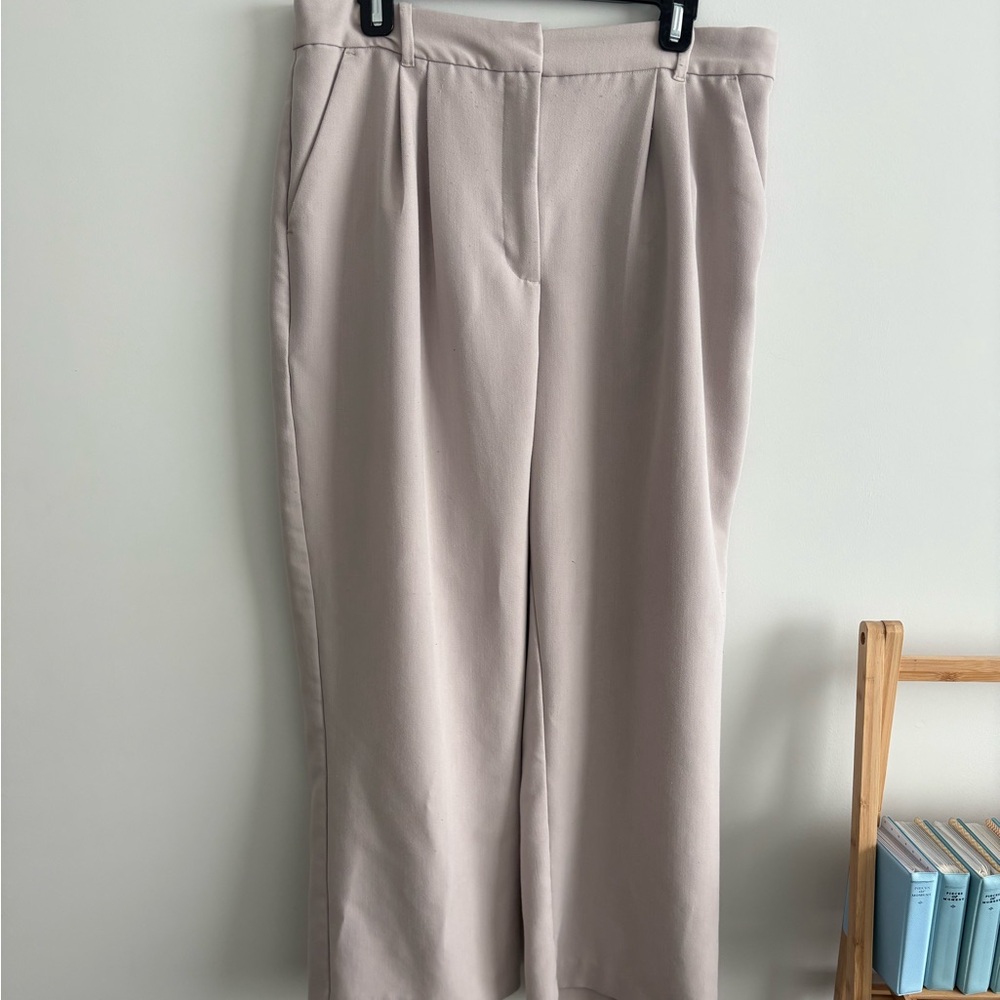 Elegant tan Wide-Leg Trousers